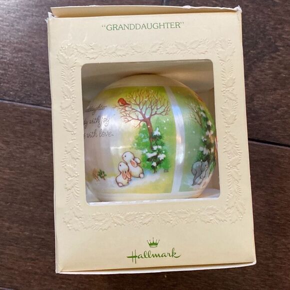 Vintage Hallmark keepsake unbreakable satin ornament Granddaughter 1979 - Picture 3 of 5